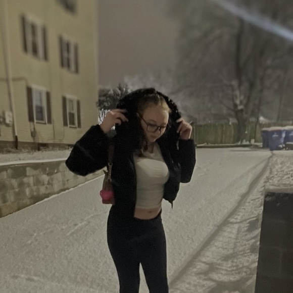 haileesager25